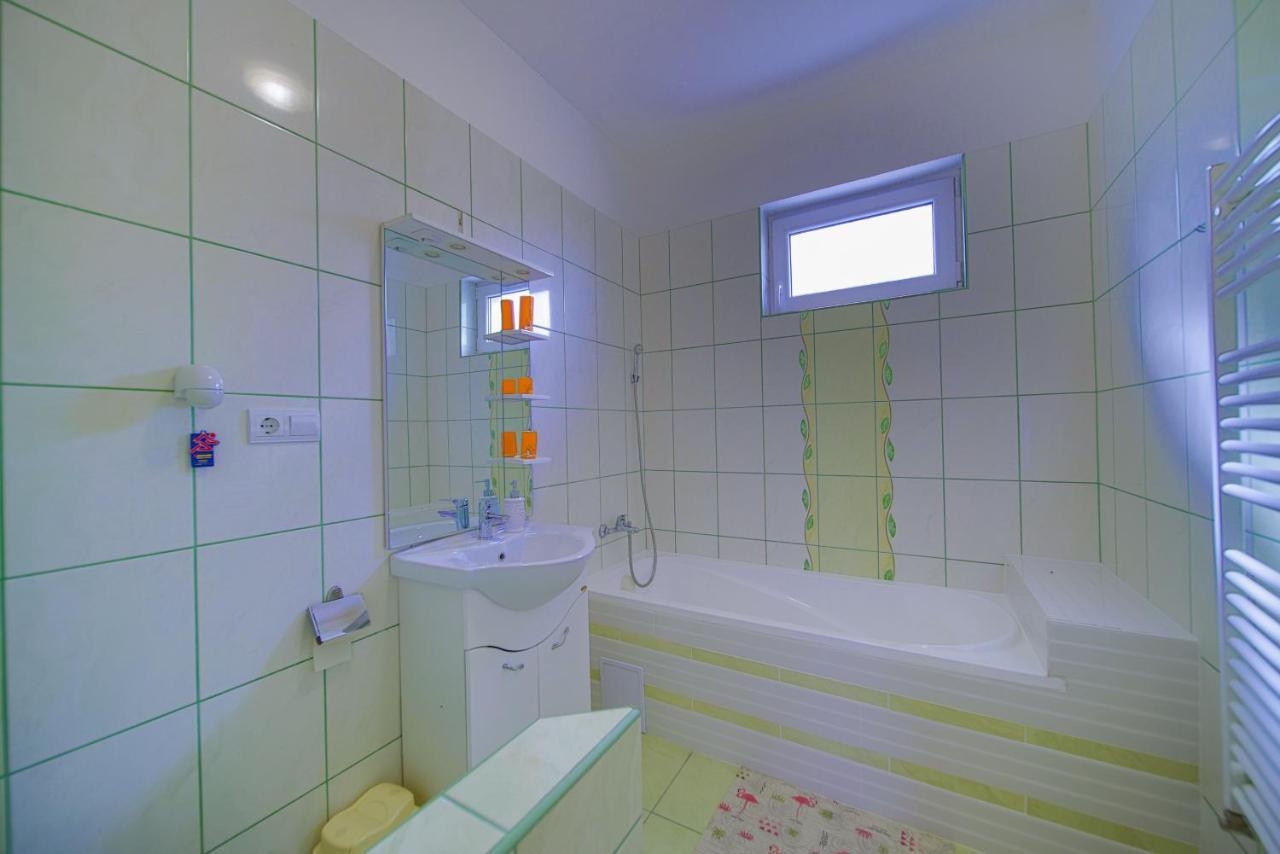 Kalvin Utcai Apartmanok Hajdúszoboszló 外观 照片