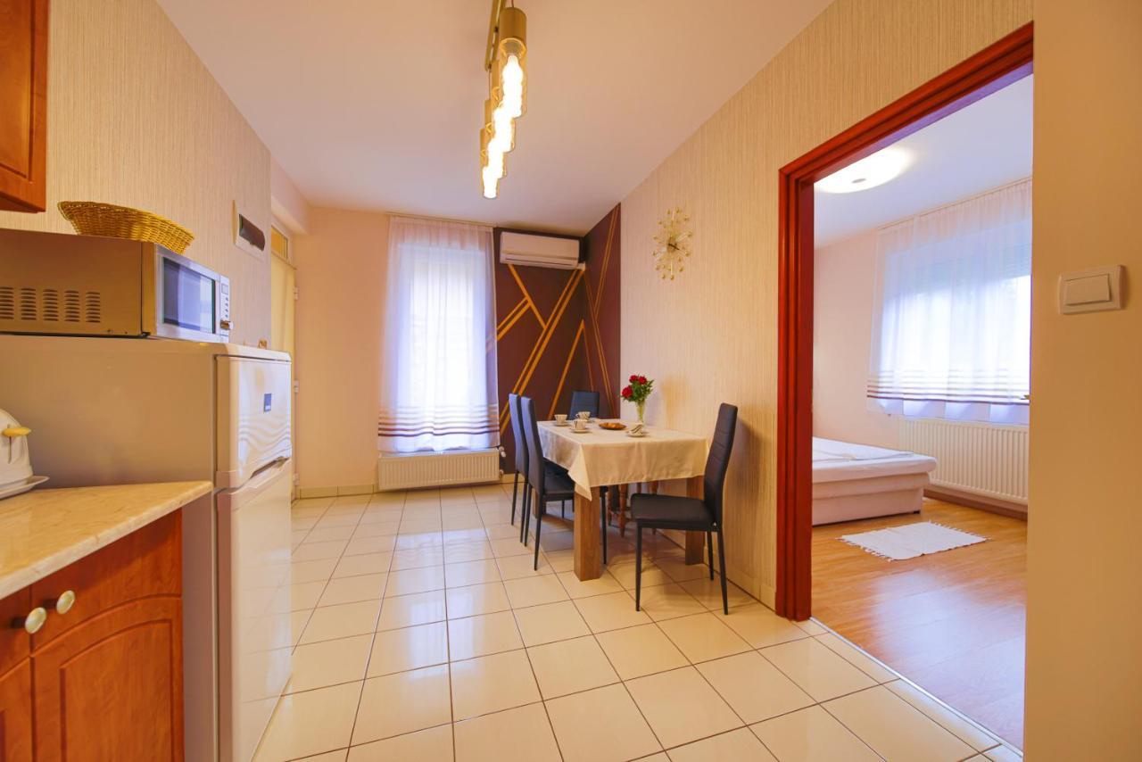 Kalvin Utcai Apartmanok Hajdúszoboszló 外观 照片